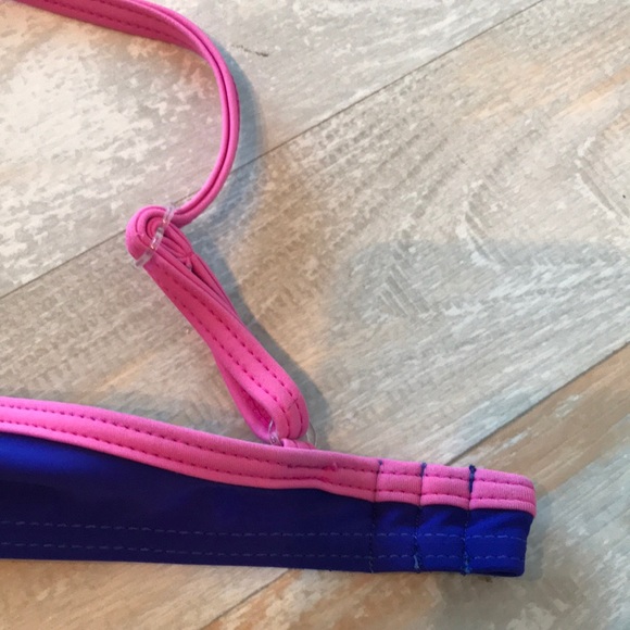 ❤️Hula Honey Padded Bikini Top Size Small push up - Picture 2 of 5